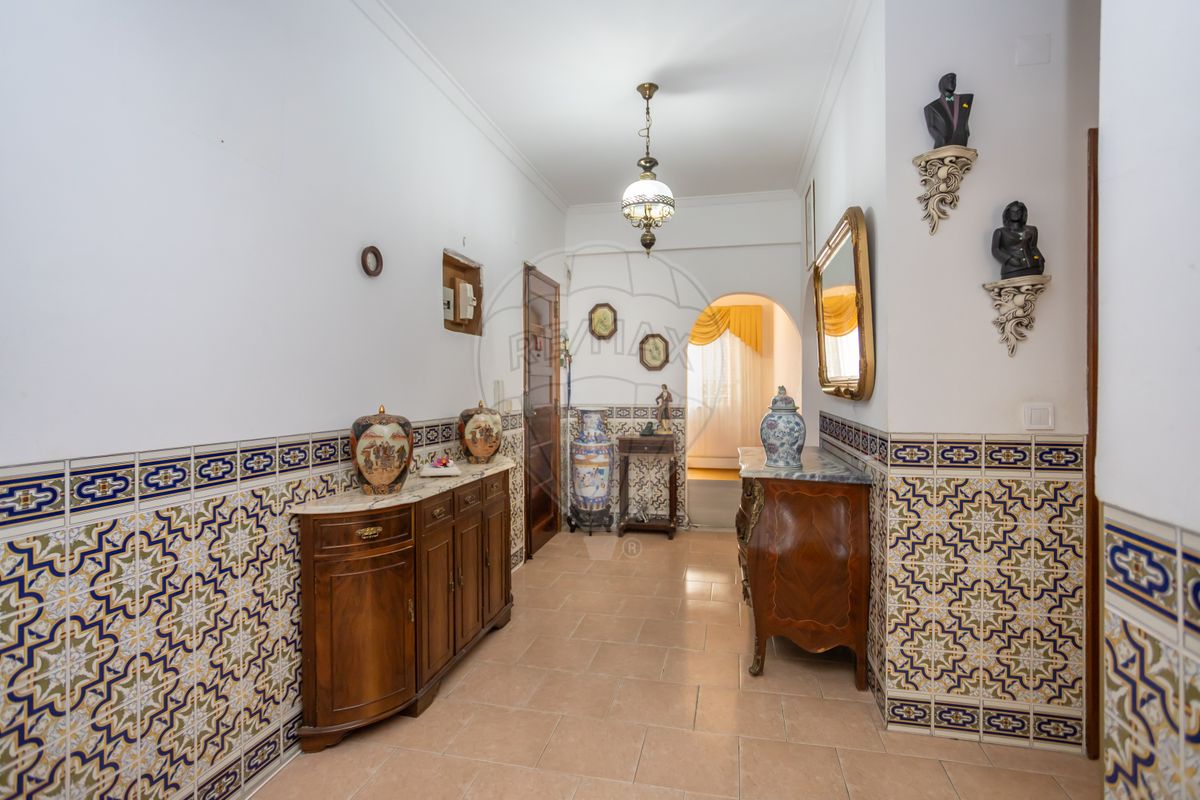 Apartamento T3 à venda em Seixal