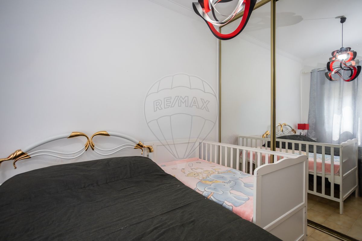 Apartamento T3 à venda em Seixal